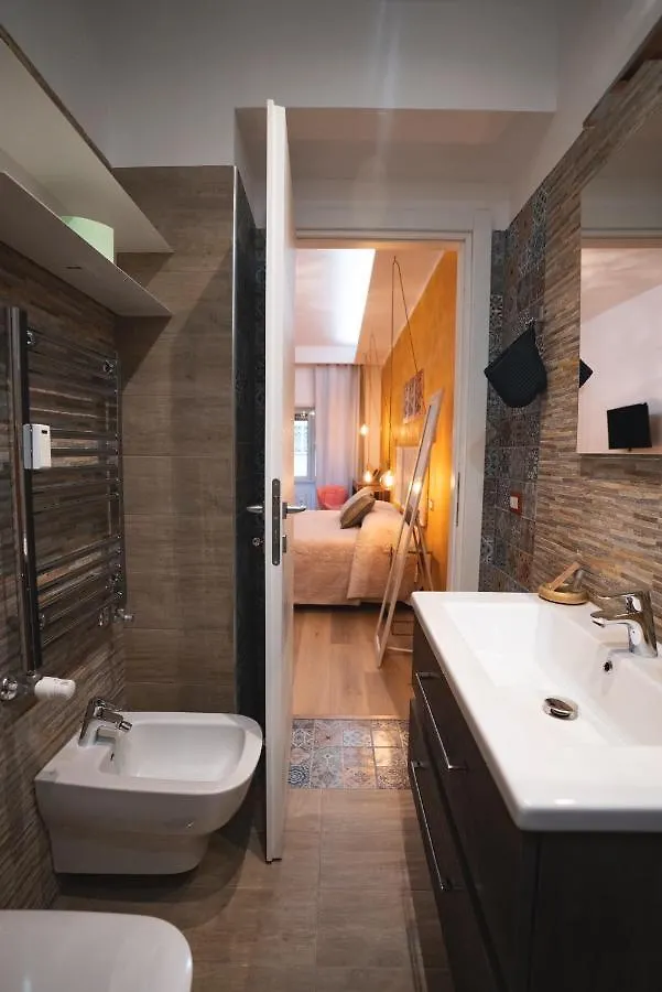 **  Verrazzano 37 Guest House Rome Italy