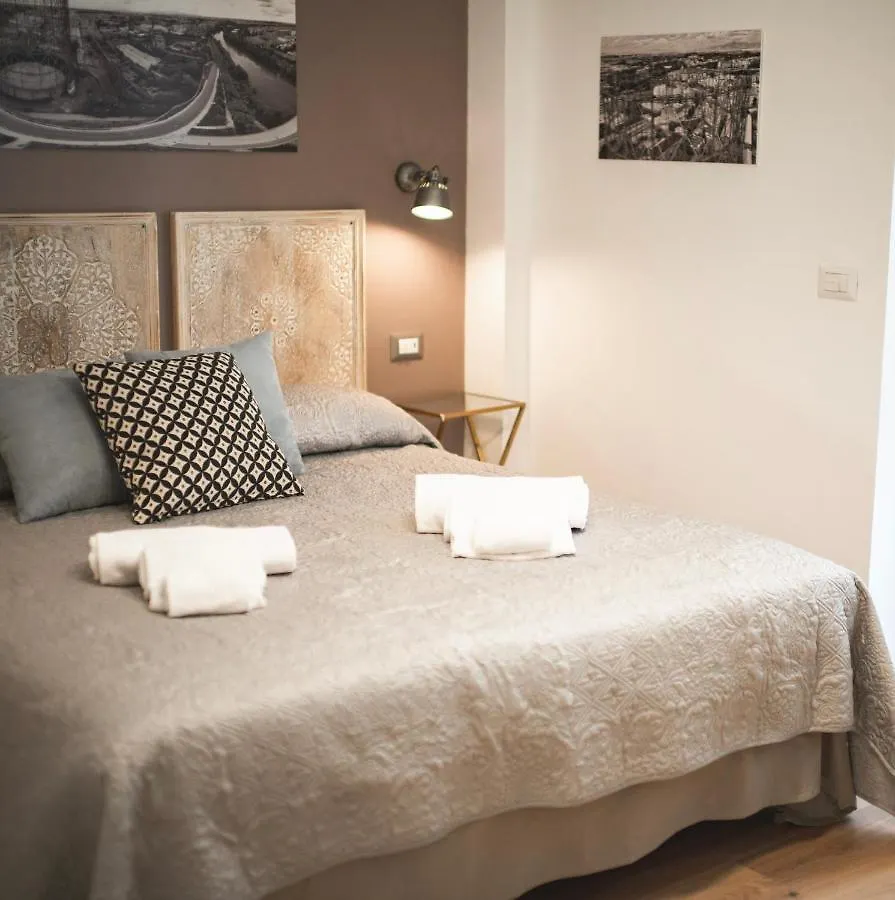 **  Verrazzano 37 Guest House Rome Italy