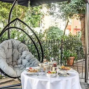 Hotel Mangili Garden